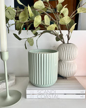 Load image into Gallery viewer, Opulent 1.4kg Candle
