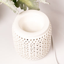 Load image into Gallery viewer, Carved Ceramic Warmer - BONUS MELTS